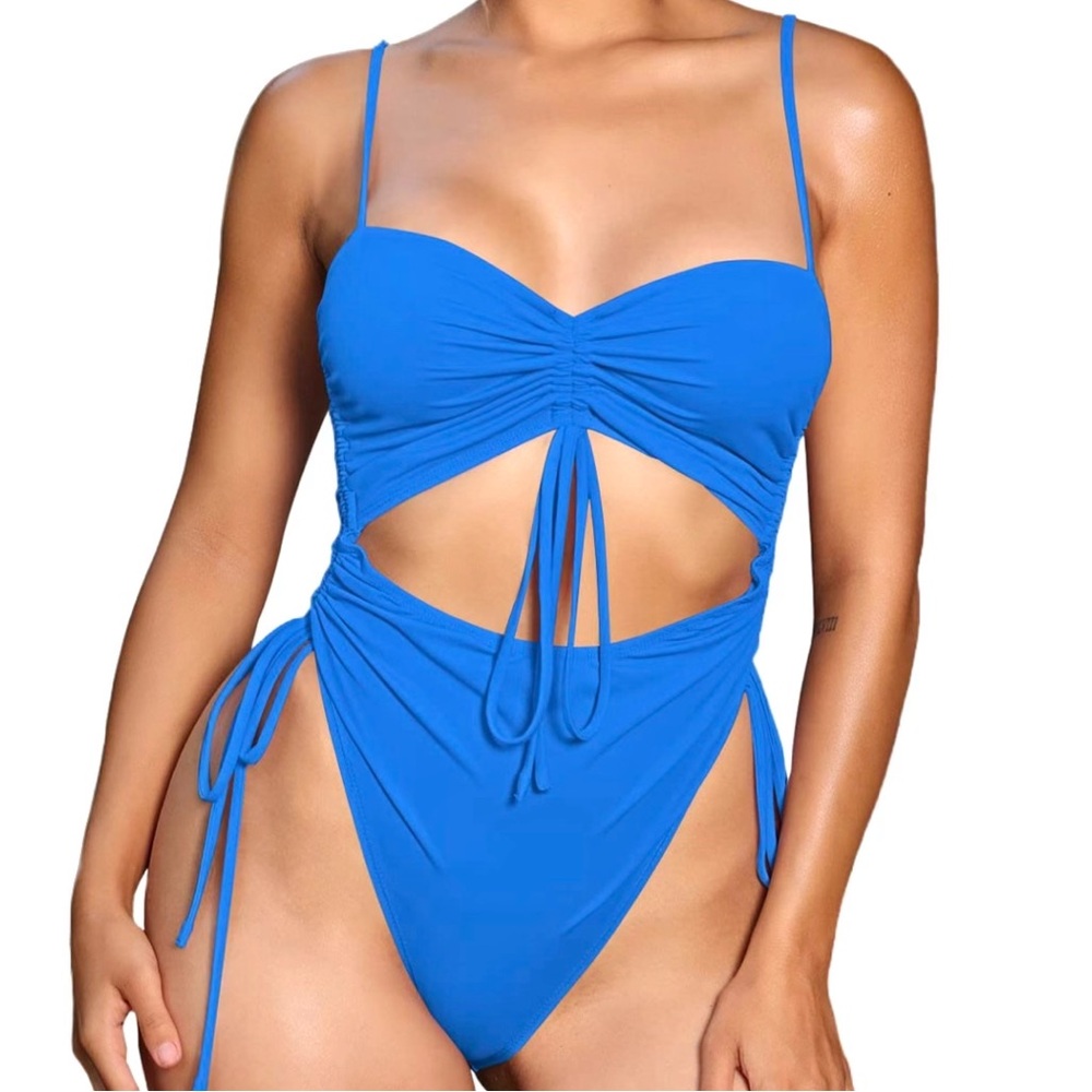 Viottiset Women's Cut Out Blue Swimsuit